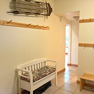 Mt Baker Rim Cabin 70 A pet Friendly Vacation Home With a hot tub and 