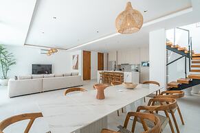 Villa Janoor by GORO