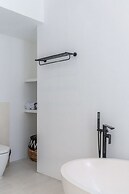 Villa Janoor by GORO