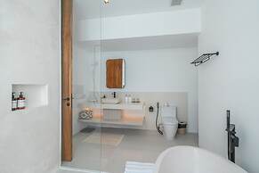 Villa Janoor by GORO