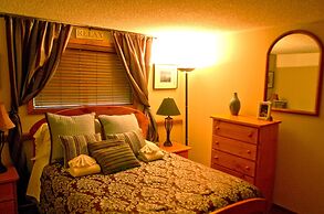 Snowater Condo #84 - Large Condo With Private Sauna and Soaker tub