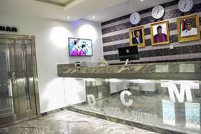 DCM Hotel and Suites