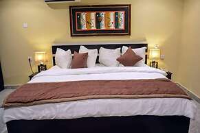 DCM Hotel and Suites