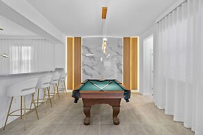 Ultimate Luxury Themed Bedrooms Game Room Pool