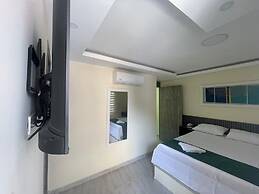 HOTEL MAGISTRAL SUITER