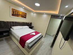 HOTEL MAGISTRAL SUITER