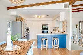 4 2 wow 180 Lake Views hot tub Pickleball Tennis POA Court EV Charger 