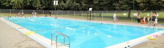 4 2 wow 180 Lake Views hot tub Pickleball Tennis POA Court EV Charger 