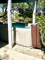 4 2 wow 180 Lake Views hot tub Pickleball Tennis POA Court EV Charger 