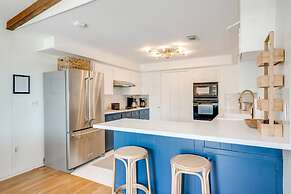 4 2 wow 180 Lake Views hot tub Pickleball Tennis POA Court EV Charger 