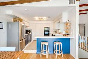 4 2 wow 180 Lake Views hot tub Pickleball Tennis POA Court EV Charger 