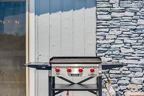 4 2 wow 180 Lake Views hot tub Pickleball Tennis POA Court EV Charger 