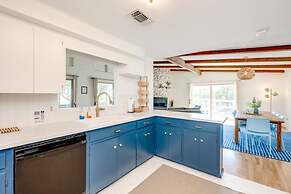 4 2 wow 180 Lake Views hot tub Pickleball Tennis POA Court EV Charger 