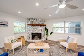 4 2 wow 180 Lake Views hot tub Pickleball Tennis POA Court EV Charger 