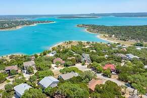 4 2 wow 180 Lake Views hot tub Pickleball Tennis POA Court EV Charger 