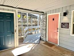 4 2 wow 180 Lake Views hot tub Pickleball Tennis POA Court EV Charger 