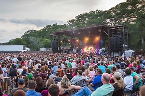 4 3 two King Beds Perfect Sunset Lake Views Pickleball Fire pit Lvl2 E