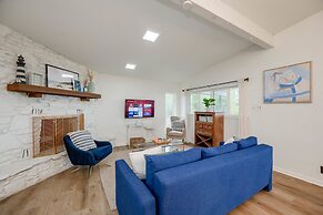 4 3 two King Beds Perfect Sunset Lake Views Pickleball Fire pit Lvl2 E