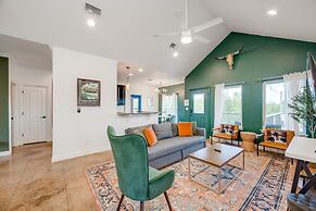 4 2 Firepit hot tub Scenic Views L2 EV Charger