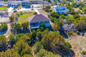 4 2 Firepit hot tub Scenic Views L2 EV Charger