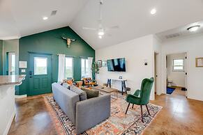 4 2 Firepit hot tub Scenic Views L2 EV Charger