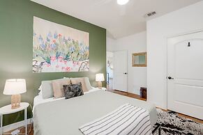 4 2 Firepit hot tub Scenic Views L2 EV Charger