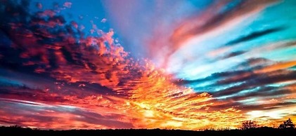 4 2 Firepit hot tub Scenic Views L2 EV Charger