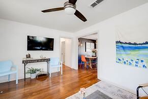 5 2 two Kings hot tub Firepit 16min to Wine Trail Nearby Pickleball Co