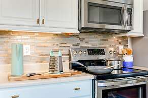 5 2 two Kings hot tub Firepit 16min to Wine Trail Nearby Pickleball Co