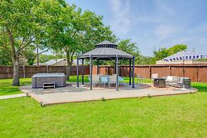 5 2 two Kings hot tub Firepit 16min to Wine Trail Nearby Pickleball Co