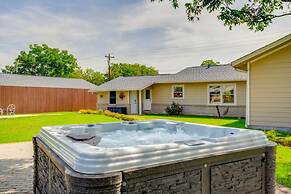 5 2 two Kings hot tub Firepit 16min to Wine Trail Nearby Pickleball Co