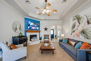 4bed 3bath Close2a M Santa s Wonderland Hospital L2 EV