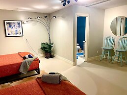 4bed 3bath Close2a M Santa s Wonderland Hospital L2 EV