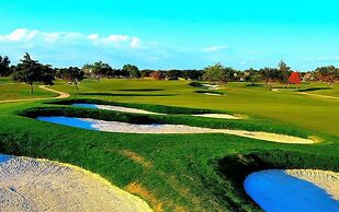 4bed 3bath Close2a M Santa s Wonderland Hospital L2 EV