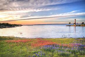 5 King 3 5b Firepit Nearby Pickleball Opens Feb 25 Lvl2 EV Charger Poo