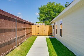 8b 4b Nearby Pool Blanco Wine Trail Town sq