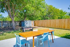 8b 4b Nearby Pool Blanco Wine Trail Town sq