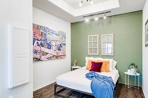 8b 4b Nearby Pool Blanco Wine Trail Town sq