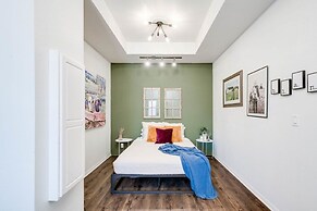 8b 4b Nearby Pool Blanco Wine Trail Town sq