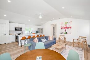 8b 4b Nearby Pool Blanco Wine Trail Town sq