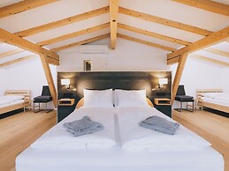 Kohlis Alpine Home by we rent