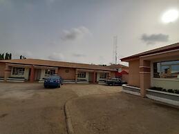 Purple Hills Hotel