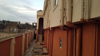 Purple Hills Hotel