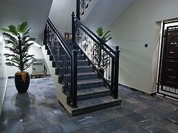 Henry George Hotels