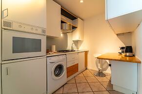 Lakefront Retreat by Wonderful Italy