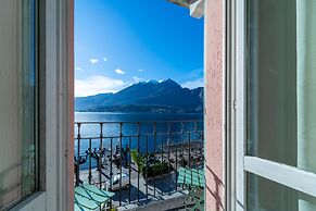 Lakefront Retreat by Wonderful Italy