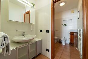 Lakefront Retreat by Wonderful Italy