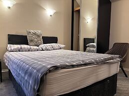 The Lansbury - Whitby