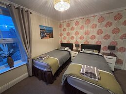 The Lansbury - Whitby