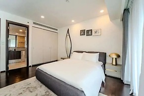 Serenity Sky Suites in Distrist 3